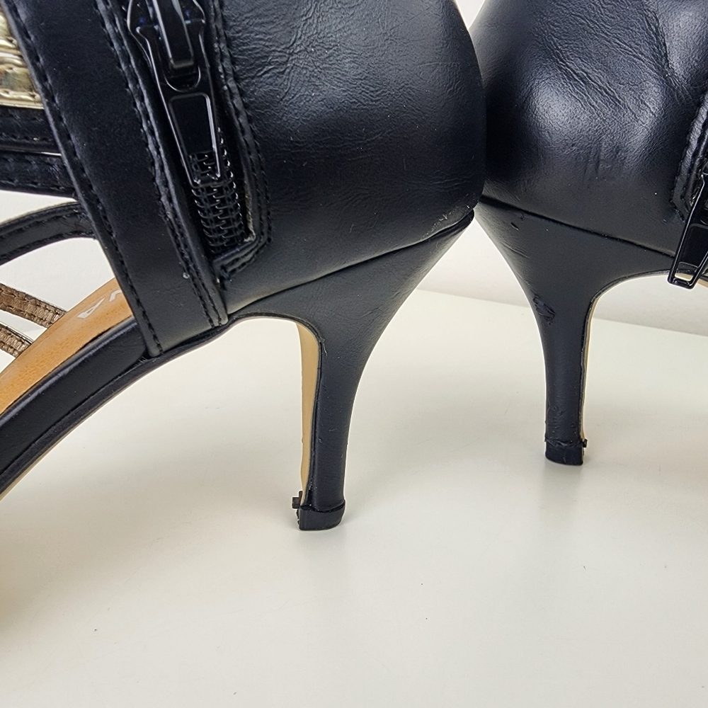 Verona Women Black and Gold Strappy Heels Size 38/8 - Picture 4 of 14